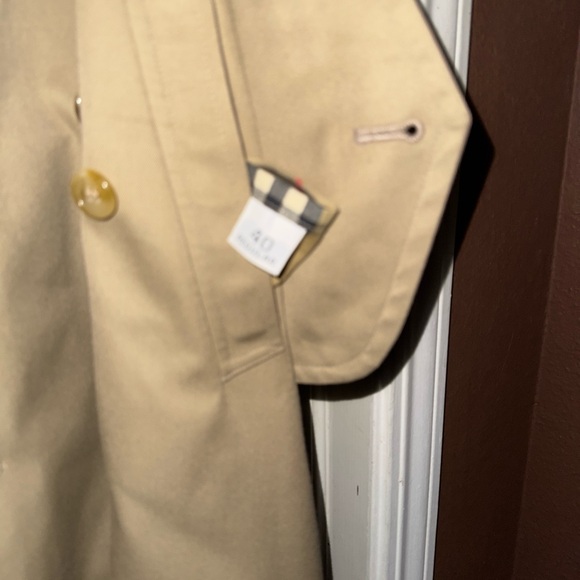 Burberry lined trench coat - Picture 8 of 10